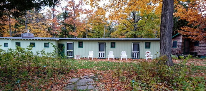 Duneswood Resort (Glen Lake Motel, Sleeping Bear Motel) - From Web Listing
